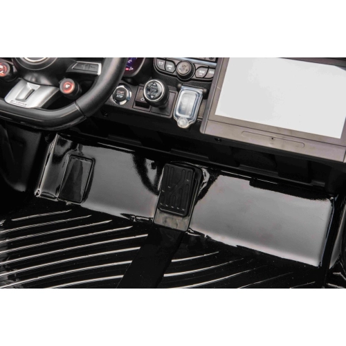 Auto Na Akumulator dla dzieci Mercedes Benz GT63 AMG Czarny DK-GT63